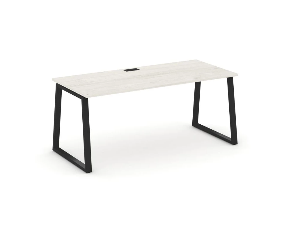 Стол письменный опоры трапеция 1380x700x750 Style Project Direct