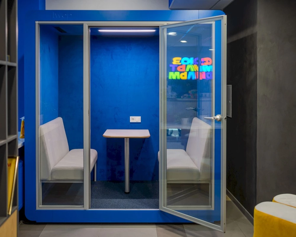 Акустическая кабина LWOP FOUR-SEATER