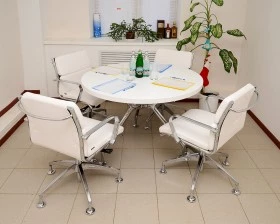 Мебель для переговорных UFO images