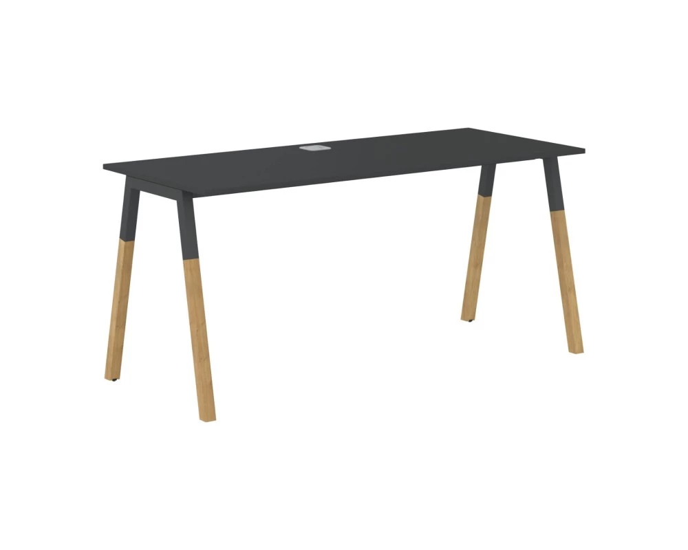 Стол письменный 1580х670х733 Forta